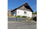 Freistehendes Einfamilienhaus mit Garage und Einstellplatz - Einfamilienhaus Remscheid Süd | Angebot:26889282